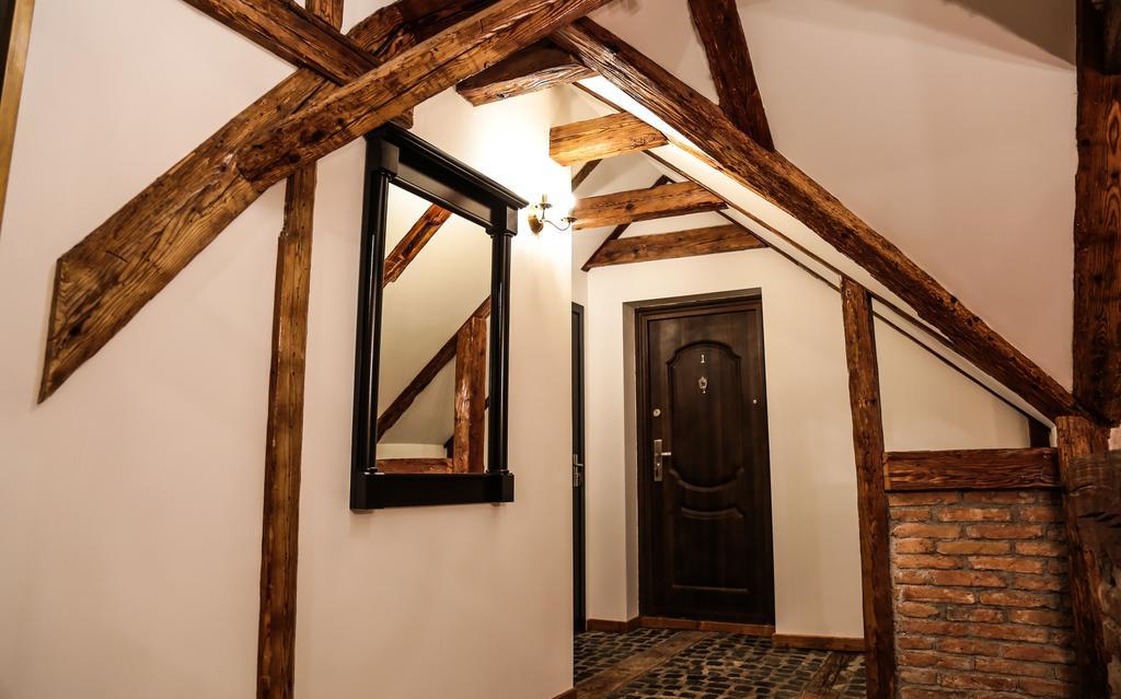 Casa Crown Hotel Braşov Exterior foto